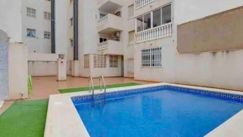 Apartamento Centrico Torrevieja Luaran gambar